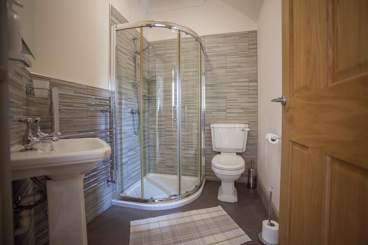 Ludlow - Linnet House - Well Presented Townhouse With Parking - Perfect Location For Exploring On Foot, Sleeps Up To 8 Guests - Hosted By Rentmyhouse Luaran gambar